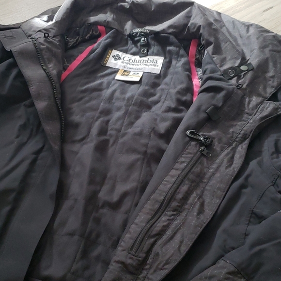 COLUMBIA COAT - Picture 3 of 5